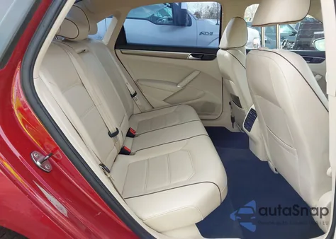 2018 Volkswagen Passat 2.0T Se from USA, damaged, VIN 1VWBA7A38JC006164